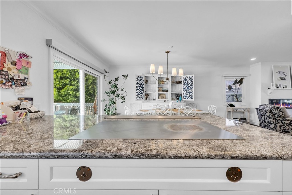 1915 LEEWARD, Newport Beach CA 92660 - photo 19