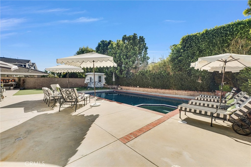 1915 LEEWARD, Newport Beach CA 92660 - photo 48