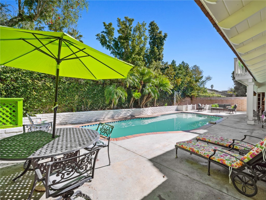 1924 Leeward Lane, Newport Beach CA 92660 - photo 4