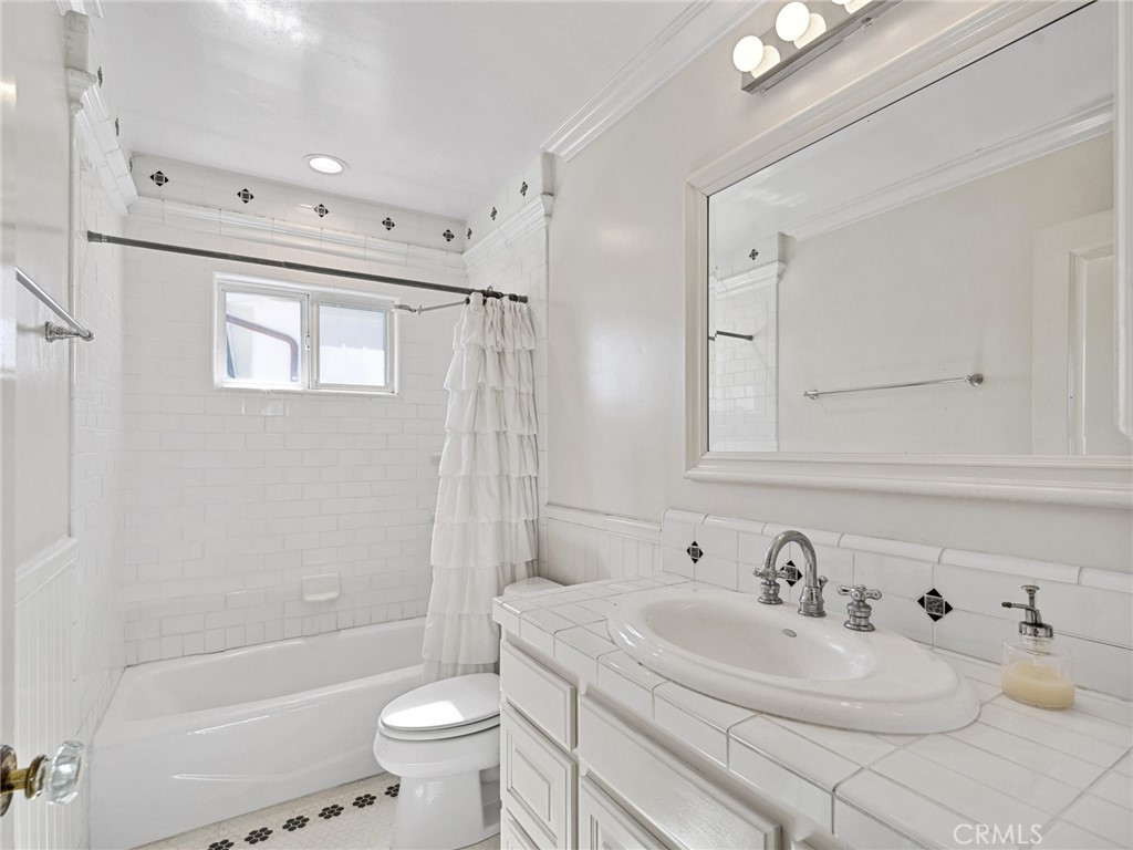 1924 Leeward Lane, Newport Beach CA 92660 - photo 23