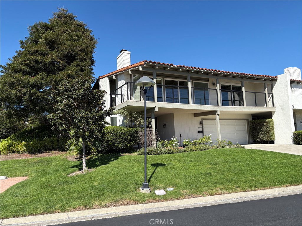 1960 Vista Caudal, Newport Beach CA 92660 - photo 1