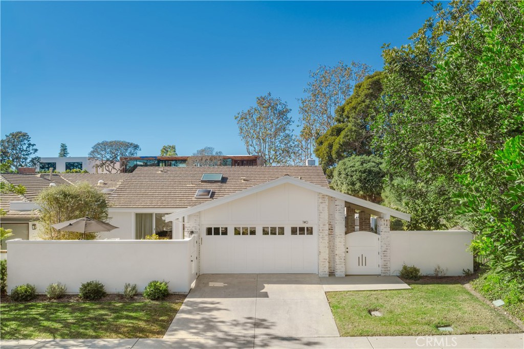 2 Maritime Drive, Corona Del Mar CA 92625 - photo 2