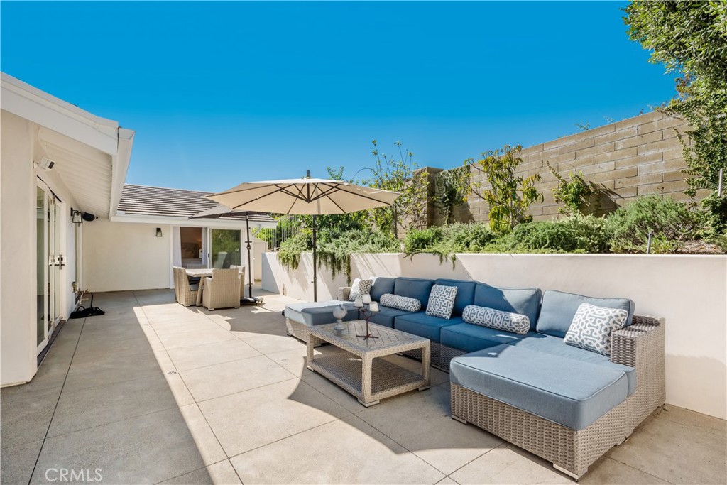 2 Maritime Drive, Corona Del Mar CA 92625 - photo 16