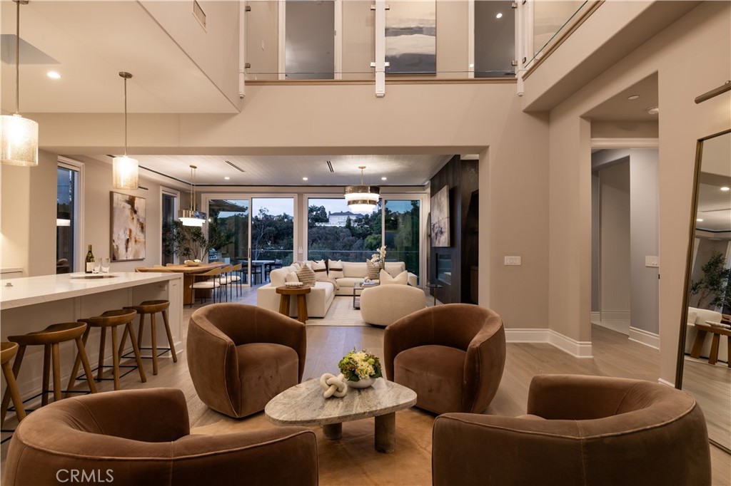 2 Rue Biarritz, Newport Beach CA 92660 - photo 4