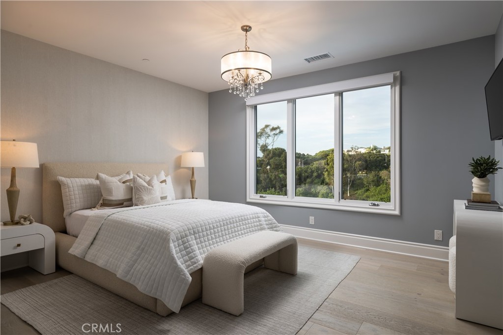 2 Rue Biarritz, Newport Beach CA 92660 - photo 25