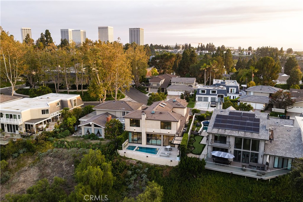 2 Rue Biarritz, Newport Beach CA 92660 - photo 36