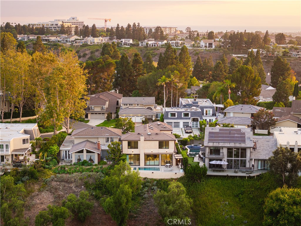 2 Rue Biarritz, Newport Beach CA 92660 - photo 40