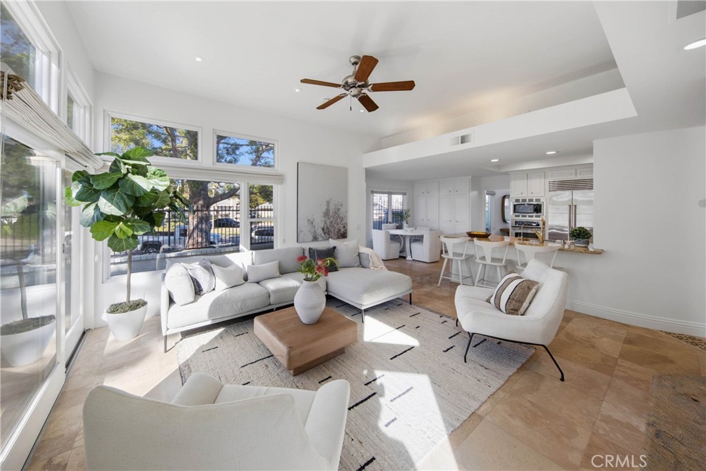 2 Vienna, Newport Beach CA 92660 - photo 8