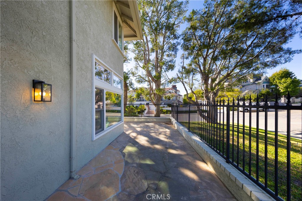 2 Vienna, Newport Beach CA 92660 - photo 18