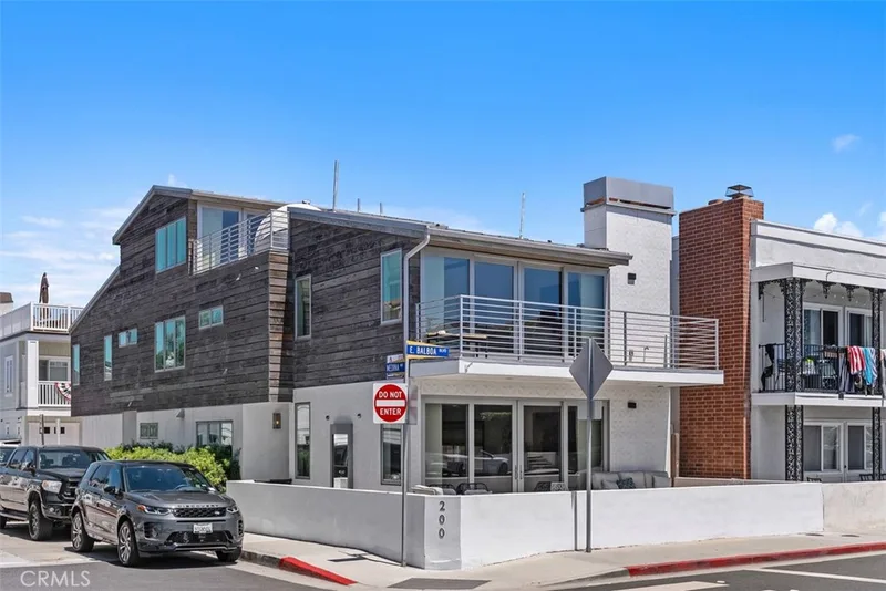 200 E Balboa Boulevard, Newport Beach, CA 92661