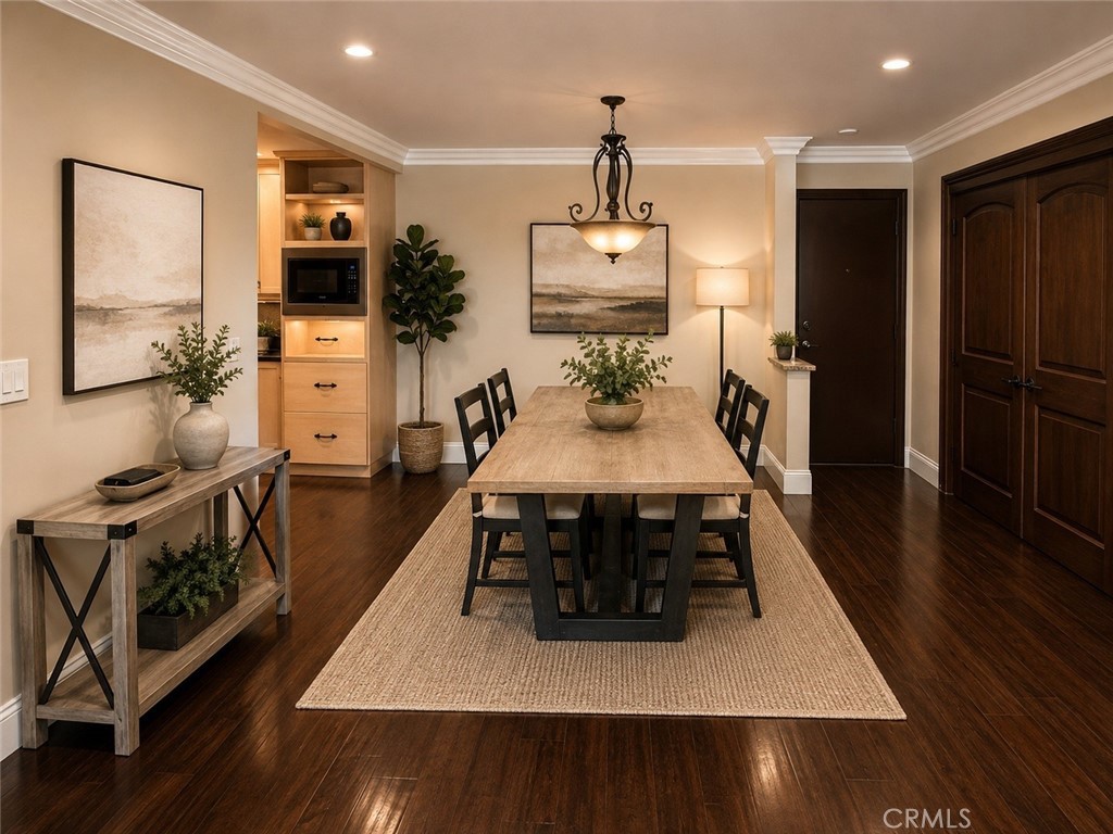 200 Mcneil 110, Newport Beach CA 92663 - photo 2