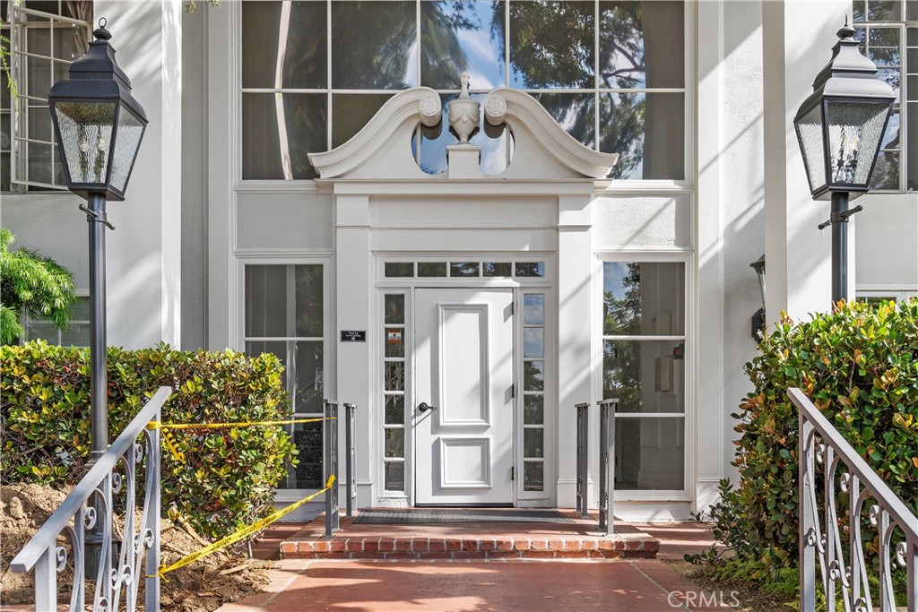 200 Mcneil 215, Newport Beach CA 92663 - photo 2