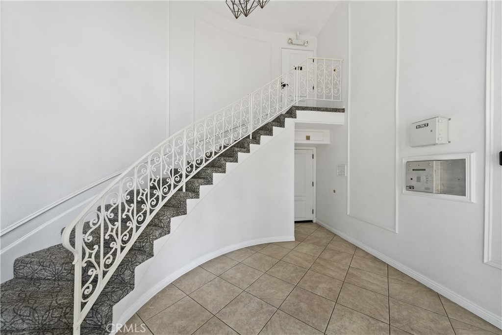 200 Mcneil 215, Newport Beach CA 92663 - photo 3