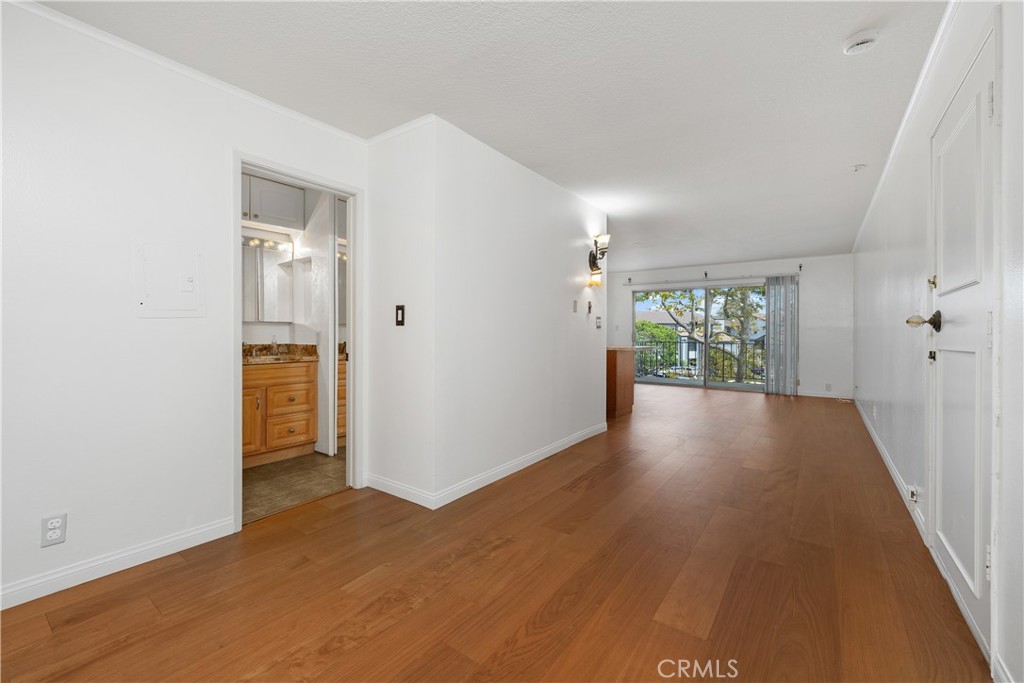 200 Mcneil 215, Newport Beach CA 92663 - photo 6