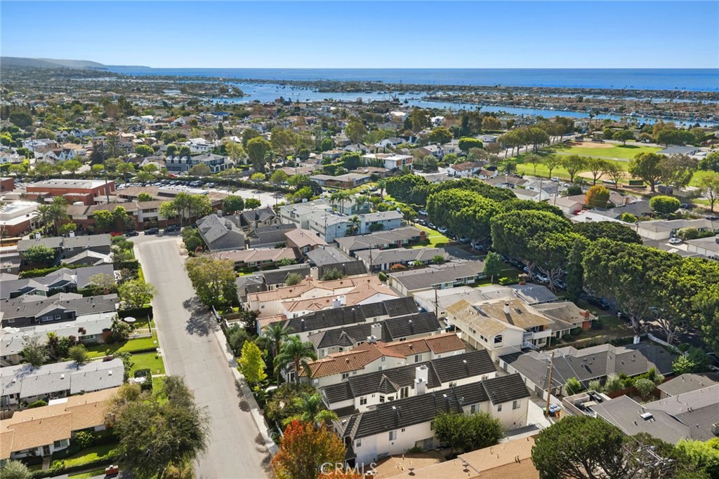 2001 Haven, Newport Beach CA 92663 - photo 39