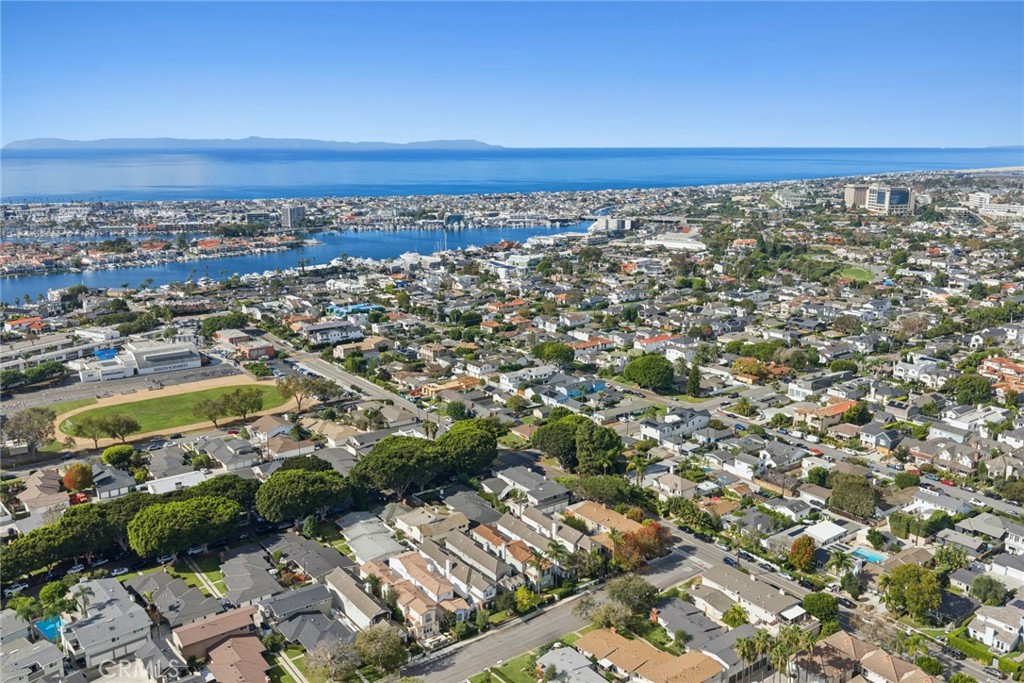 2001 Haven, Newport Beach CA 92663 - photo 41