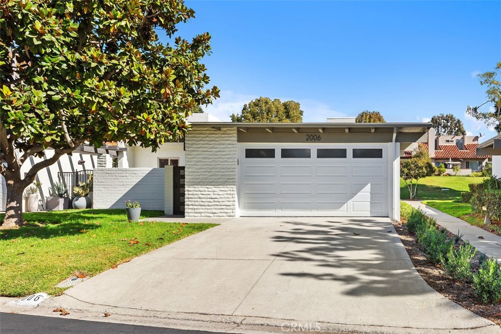 2006 Baja, Newport Beach CA 92660 - photo 36
