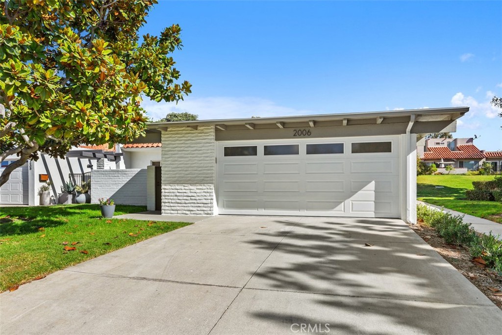 2006 Baja, Newport Beach CA 92660 - photo 39