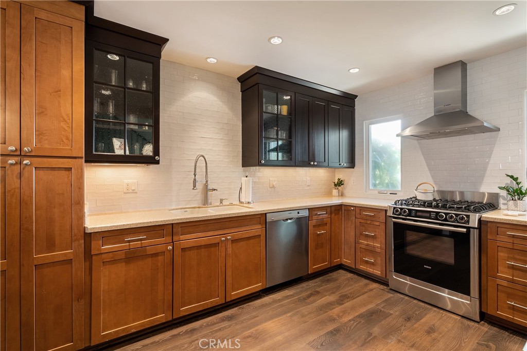 2009 Barranca, Newport Beach CA 92660 - photo 11