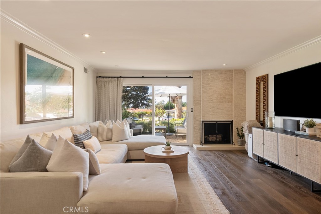 2009 Barranca, Newport Beach CA 92660 - photo 20