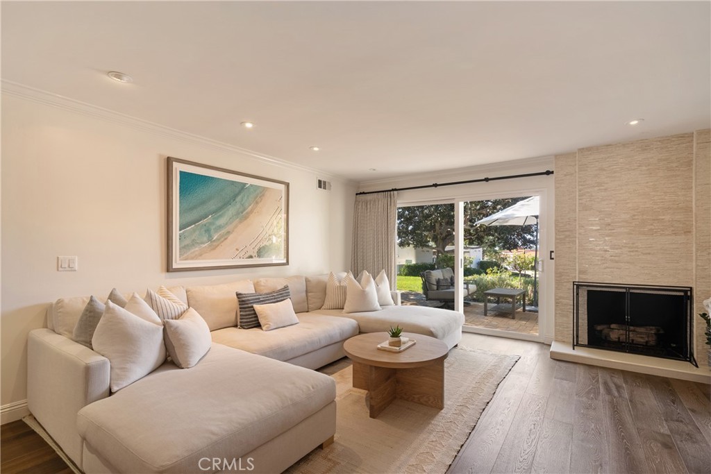 2009 Barranca, Newport Beach CA 92660 - photo 23