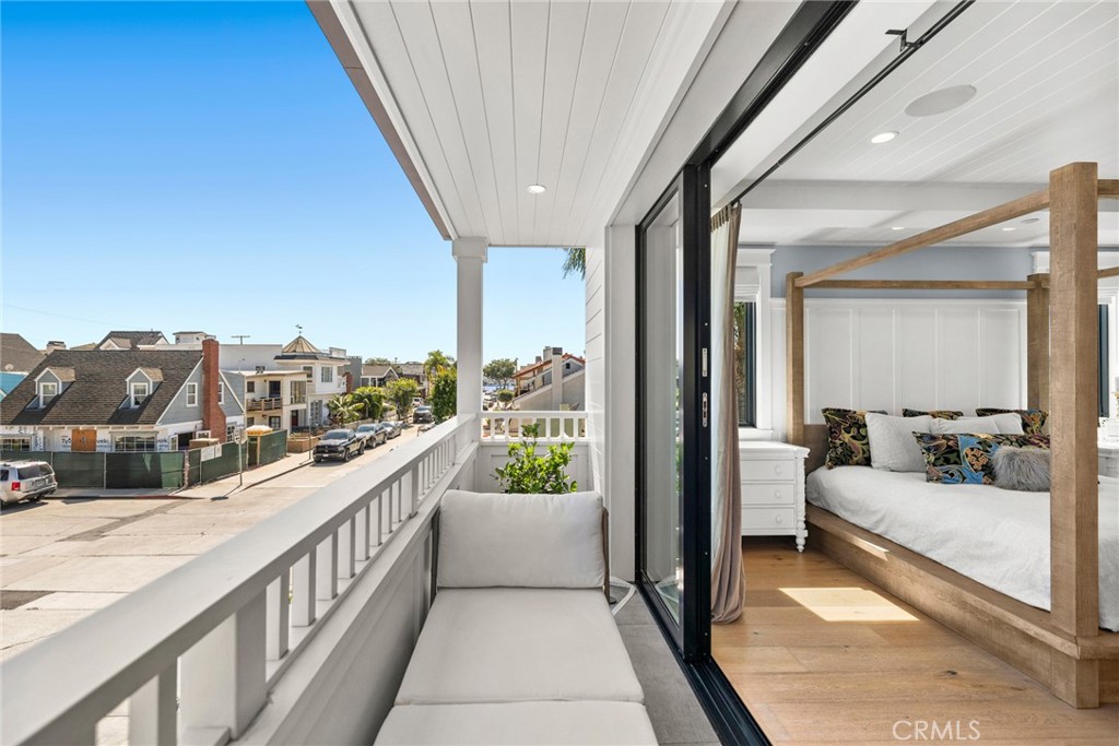 201 Opal Avenue, Newport Beach CA 92662 - photo 19