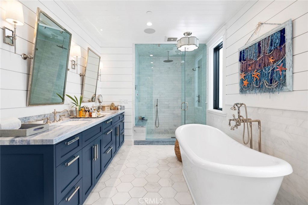 201 Opal Avenue, Newport Beach CA 92662 - photo 21