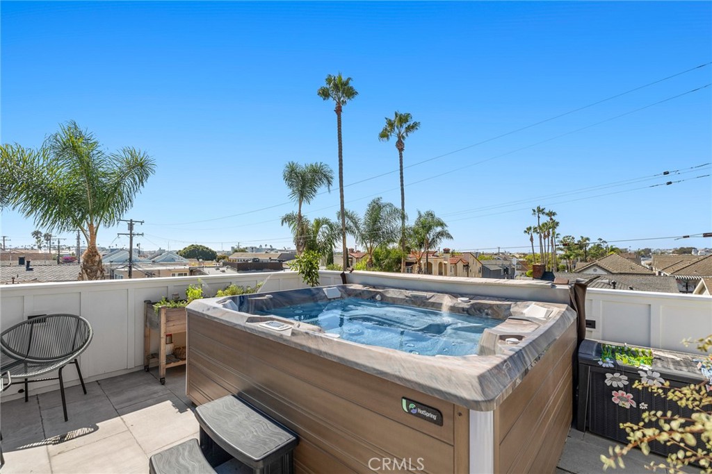 201 Opal Avenue, Newport Beach CA 92662 - photo 25