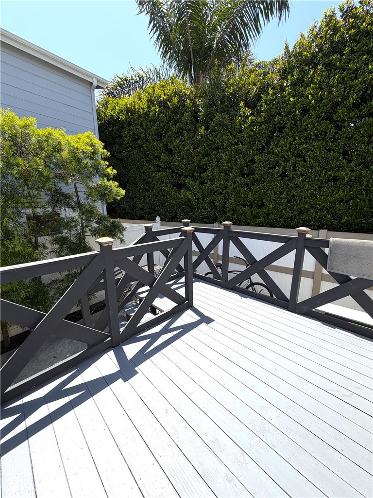 202 Tremont, Newport Beach CA 92660 - photo 23