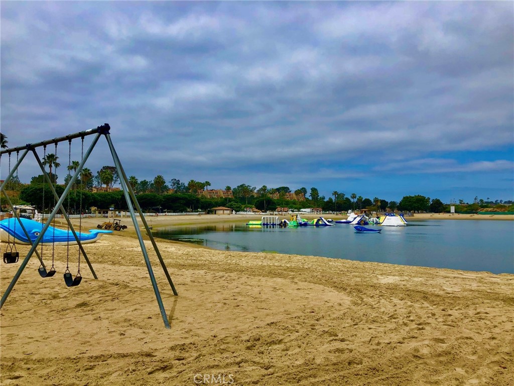 202 Tremont, Newport Beach CA 92660 - photo 40