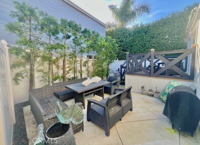 202 Tremont, Newport Beach CA 92660 - photo 18