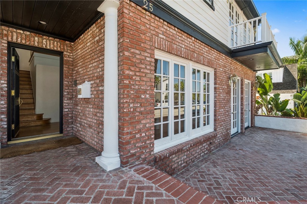 2025 E Balboa, Newport Beach CA 92661 - photo 2