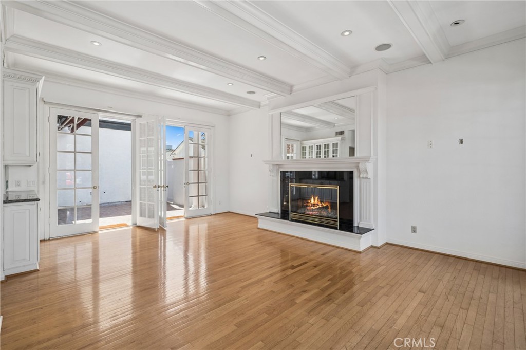 2025 E Balboa, Newport Beach CA 92661 - photo 4