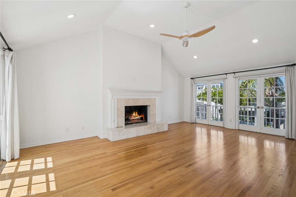 2025 E Balboa, Newport Beach CA 92661 - photo 15