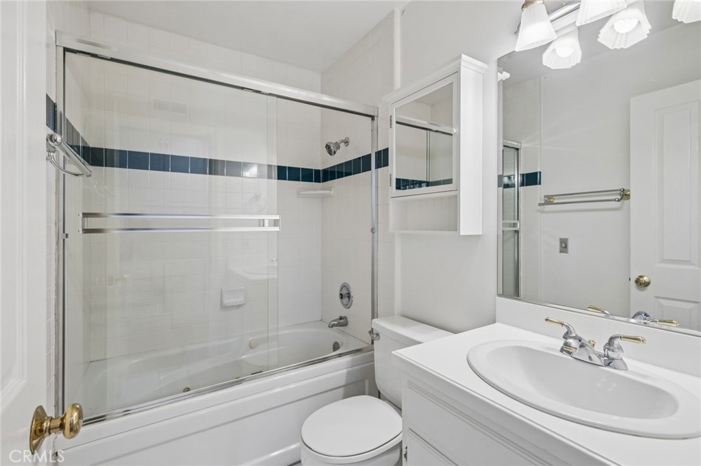 2025 E Balboa, Newport Beach CA 92661 - photo 23