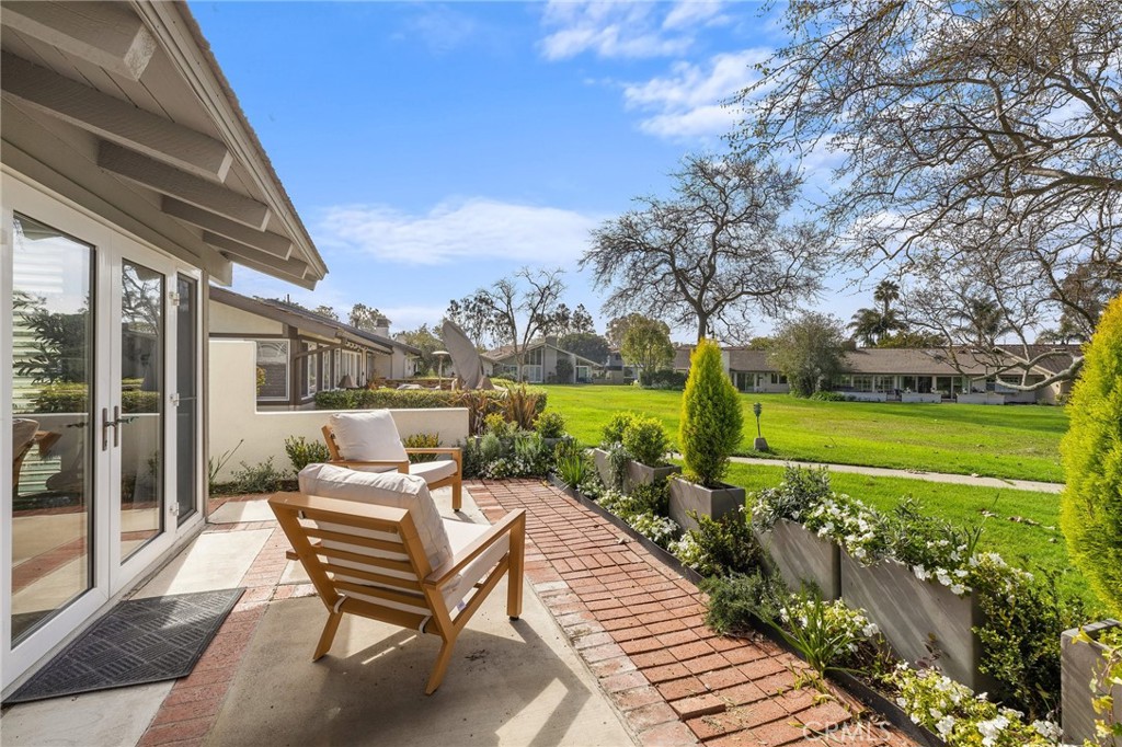 2025 Vista Cajon, Newport Beach CA 92660 - photo 1