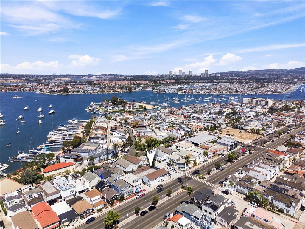 203 6th Street, Newport Beach CA 92661 - photo 5
