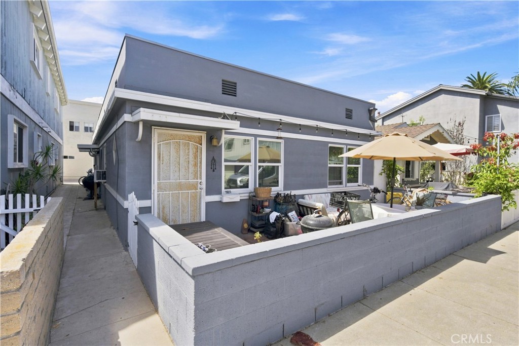 203 6th Street, Newport Beach CA 92661 - photo 11