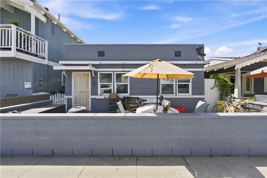 203 6th Street, Newport Beach CA 92661 - photo 12