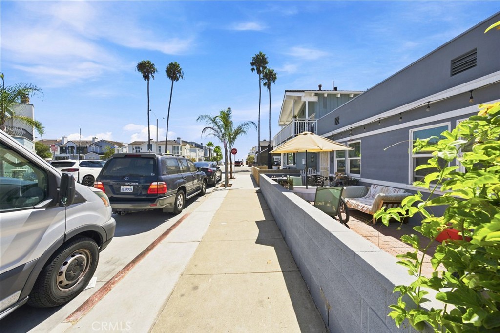 203 6th Street, Newport Beach CA 92661 - photo 14
