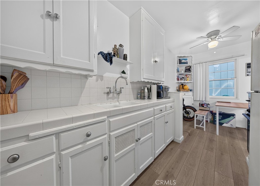 203 6th Street, Newport Beach CA 92661 - photo 26
