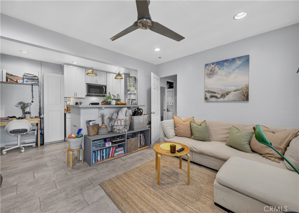 203 6th Street, Newport Beach CA 92661 - photo 33