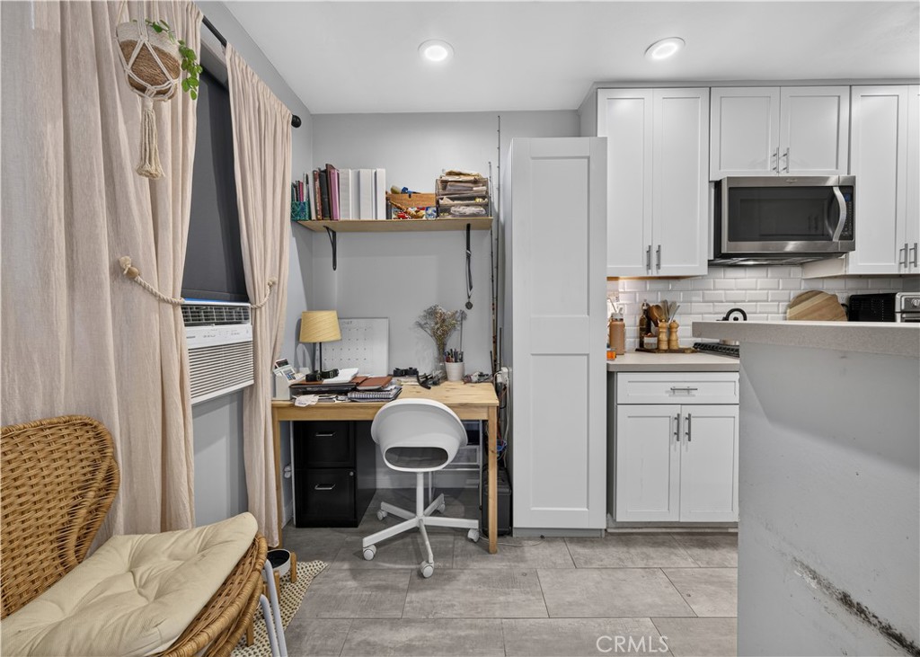 203 6th Street, Newport Beach CA 92661 - photo 38