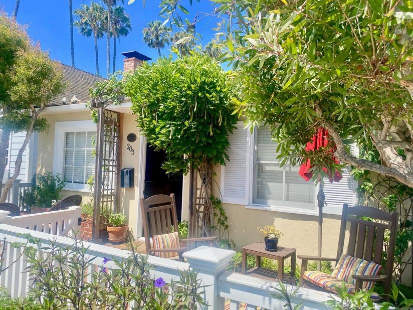 203 Amethyst Avenue, Newport Beach CA 92662 - photo 3