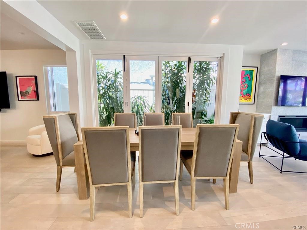203 Sapphire, Newport Beach CA 92662 - photo 5