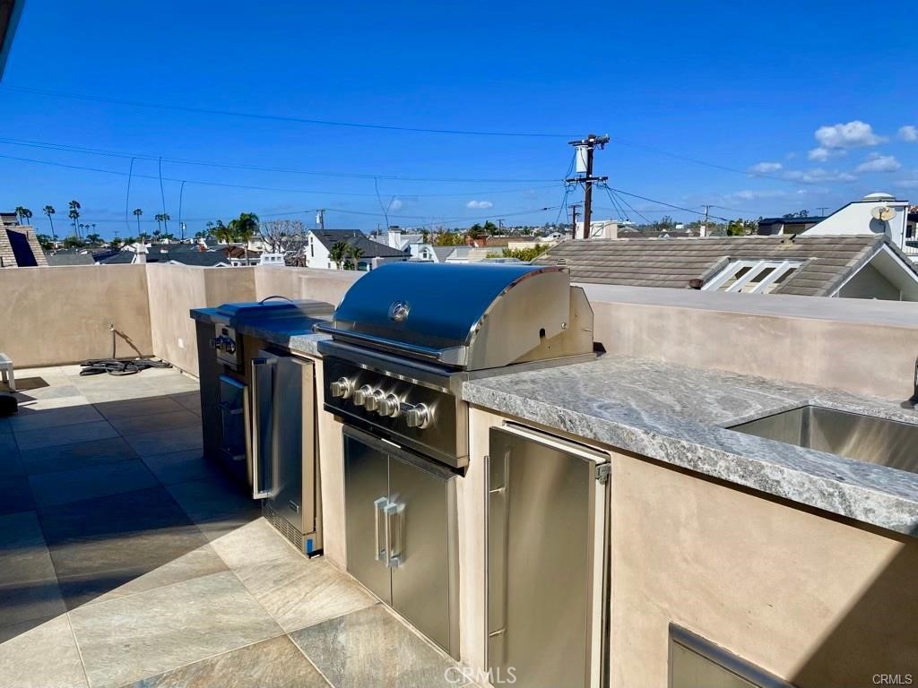 203 Sapphire, Newport Beach CA 92662 - photo 24