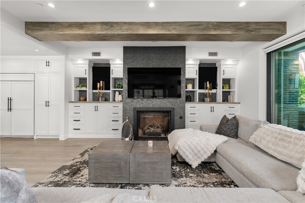 2037 E Ocean, Newport Beach CA 92661 - photo 7