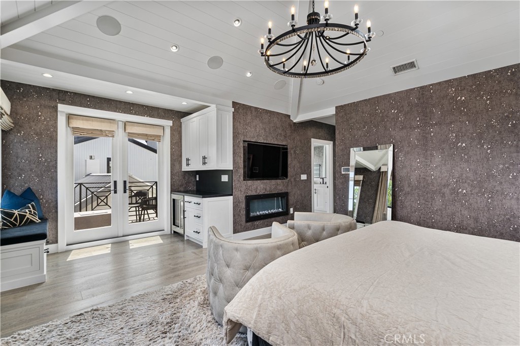 2037 E Ocean, Newport Beach CA 92661 - photo 13