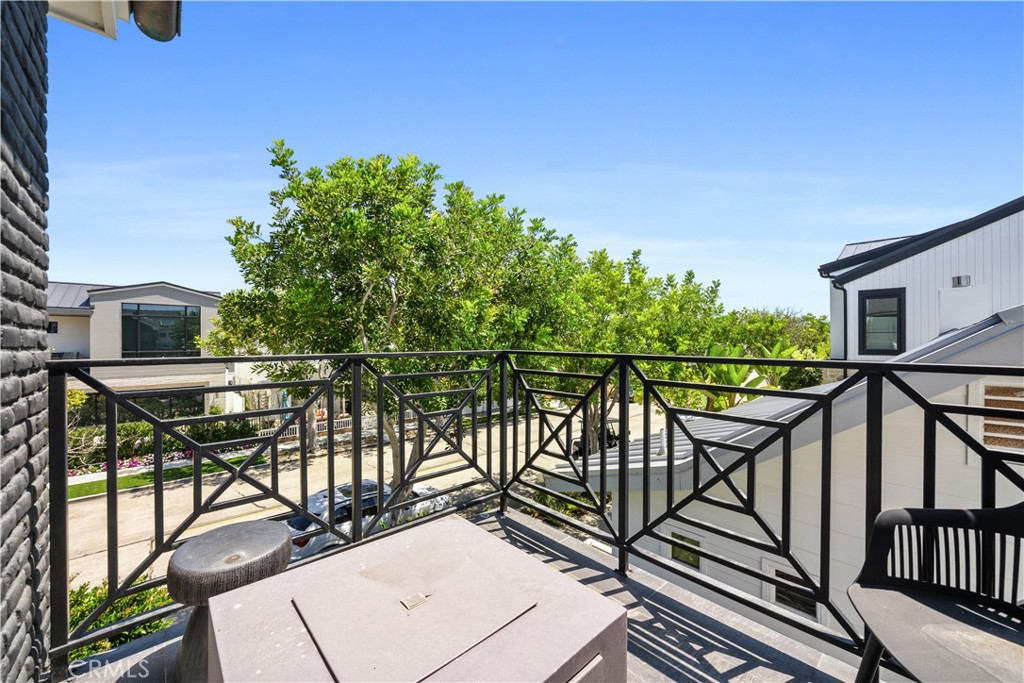 2037 E Ocean, Newport Beach CA 92661 - photo 18