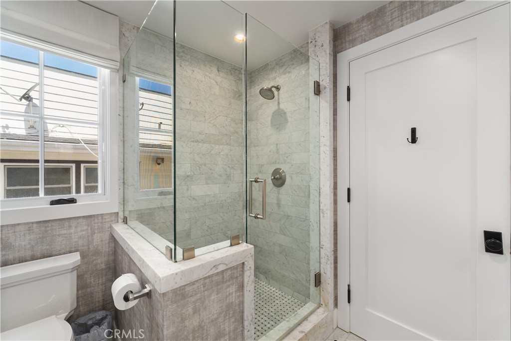 2037 E Ocean, Newport Beach CA 92661 - photo 21